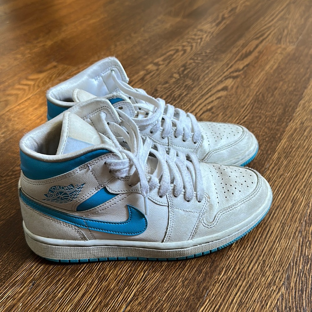 Carolina Blue Air Jordans